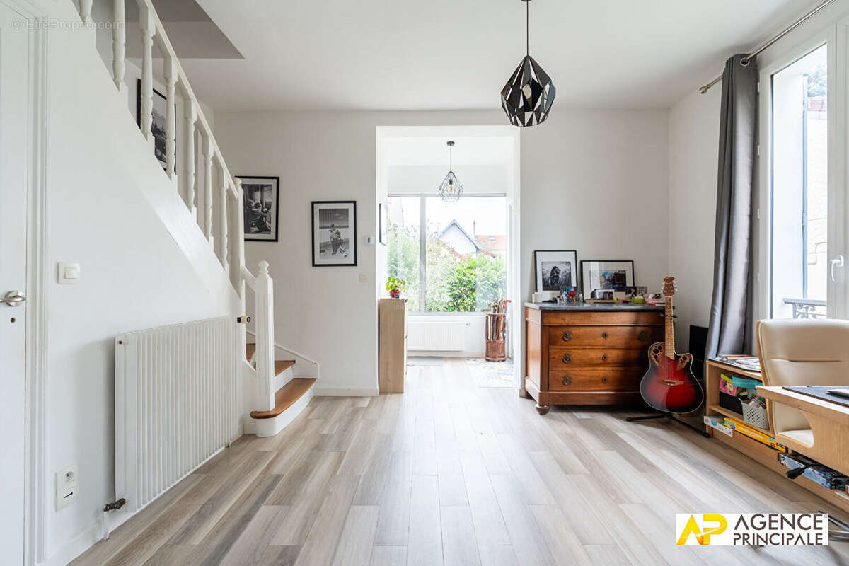Maison - 3 chambres - St nicolas - photo 9