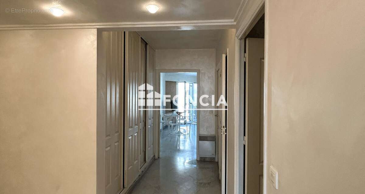 Appartement à MENTON