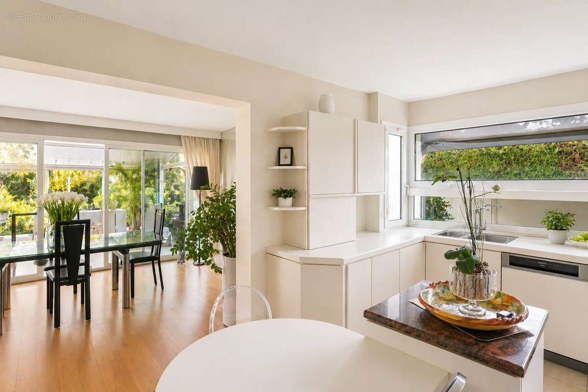 Maison à BOUC-BEL-AIR