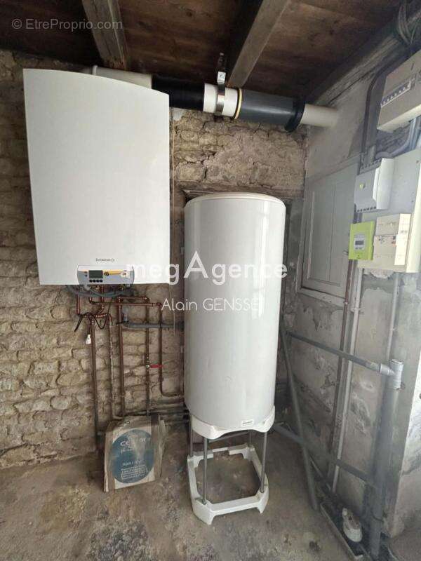 Maison 96 m² à Surgeres  - photo 7