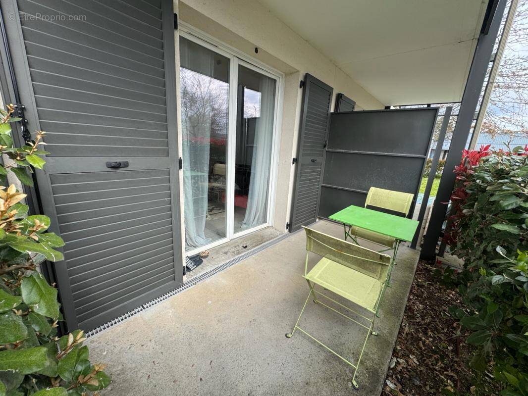 Appartement à VILLENAVE-D'ORNON