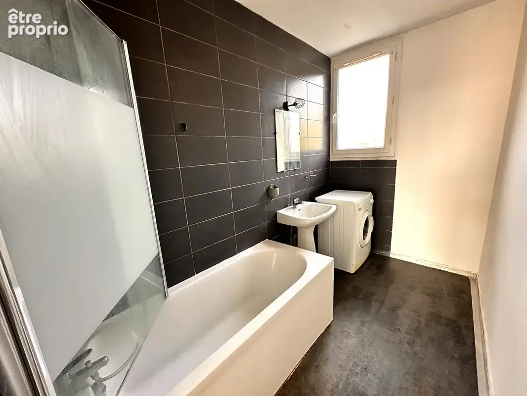 Appartement 61m² à tours - photo 5