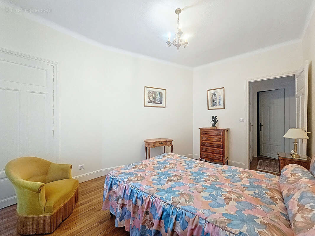 Appartement à VICHY