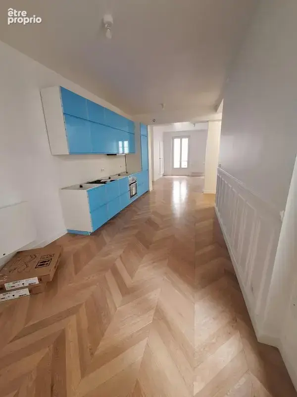 Bien exceptionnel rue d'Assas refait à neuf - photo 5