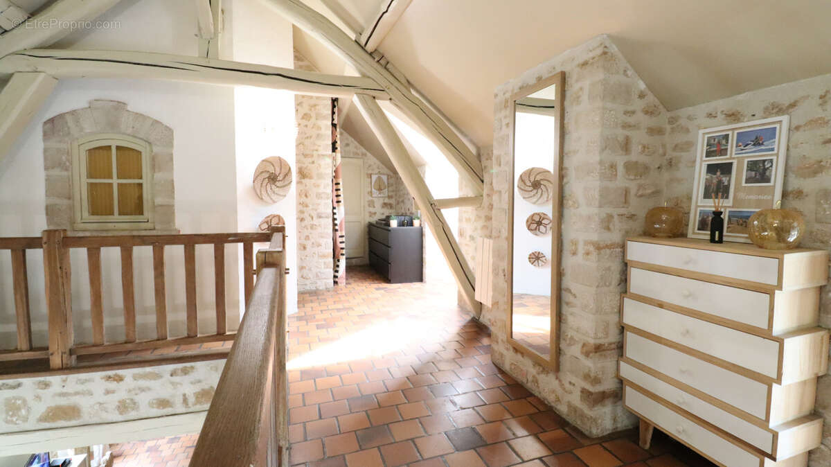 Maison à MILLY-LA-FORET