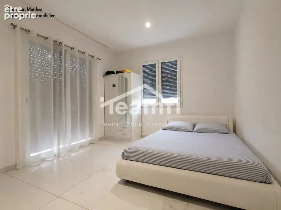 Maison 129 m² à Thiers  - photo 3
