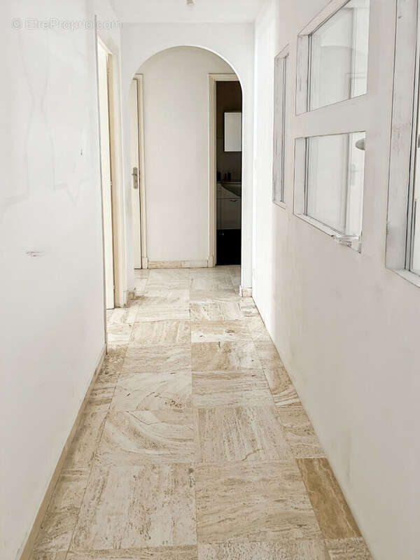 Appartement à LE CANNET