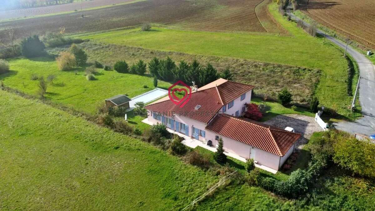 Maison à FRONTIGNAN-SAVES