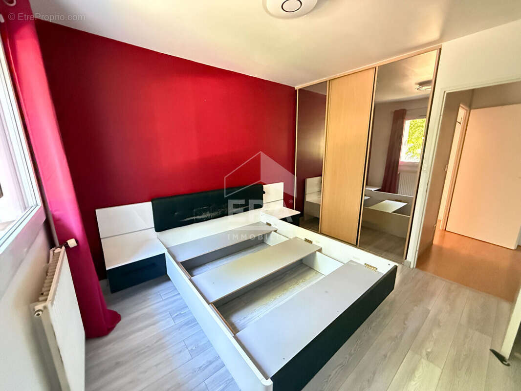 Appartement à ELANCOURT