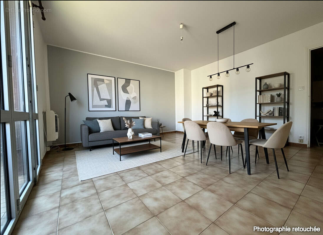 Appartement à FONTAINE