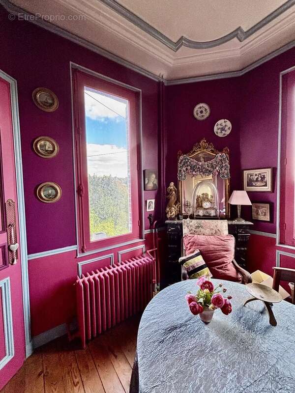 Maison à MONT-SAINT-AIGNAN