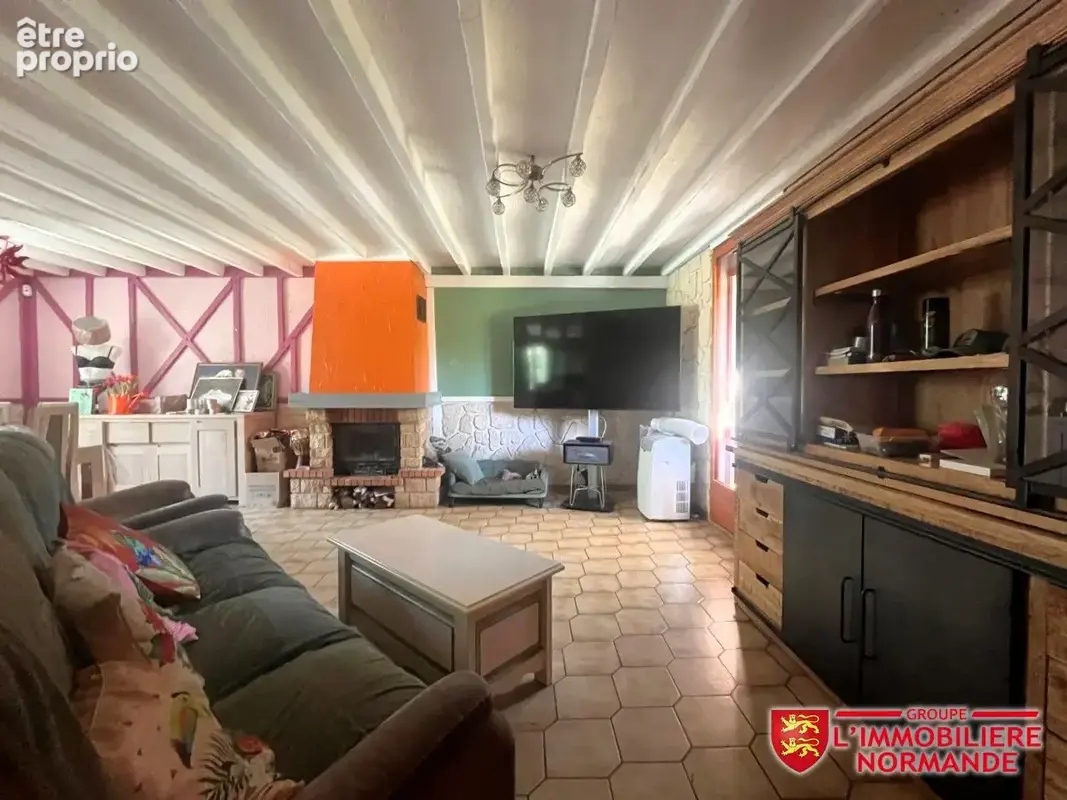 Pavillon traditionnel avec piscine, véranda et dépendances - photo 5