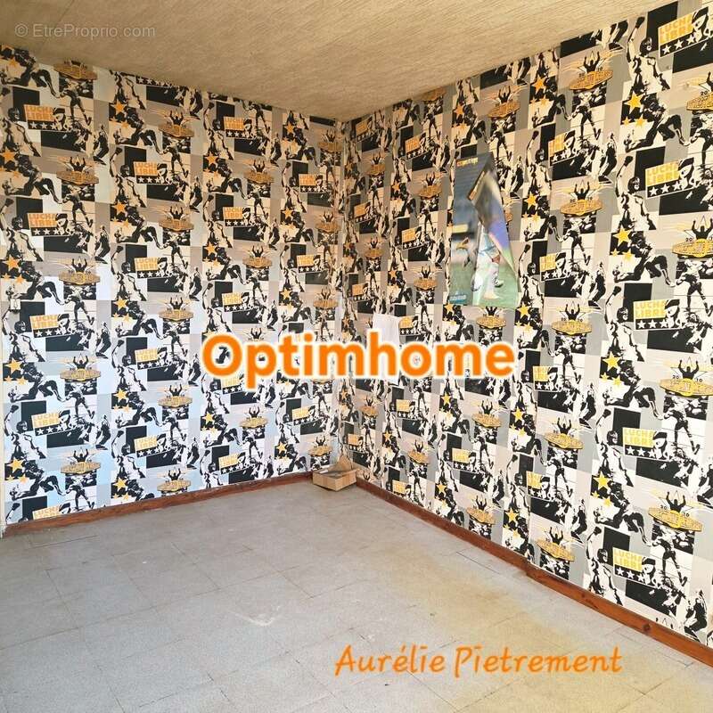 Maison à FRANCHEVAL