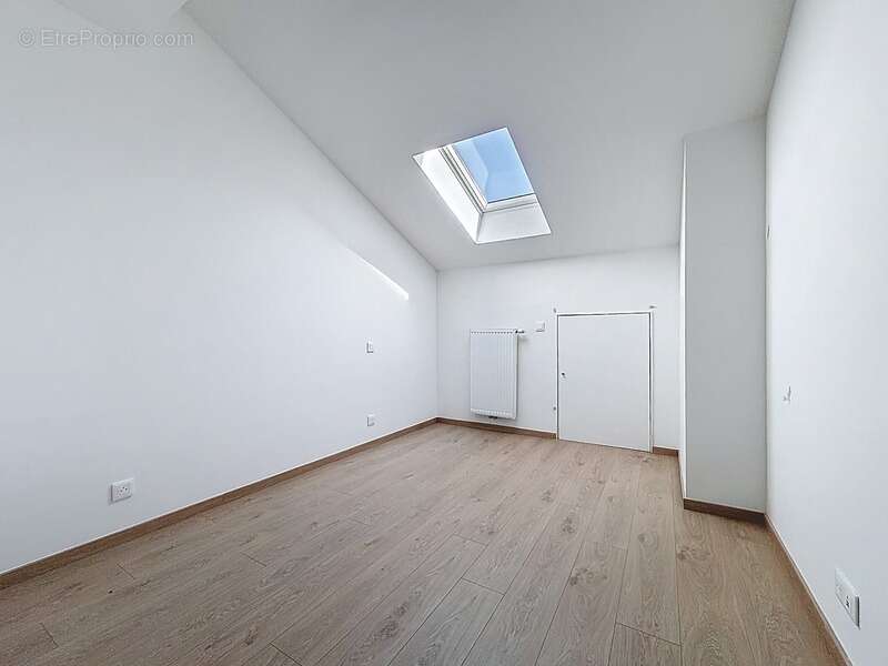 Appartement à BRENTHONNE