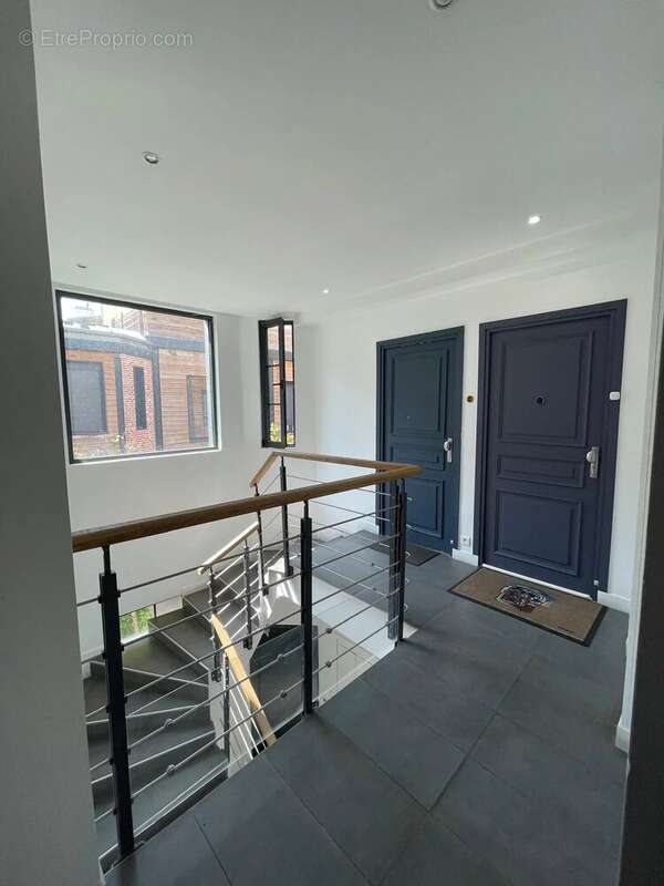 Appartement à LE RAINCY