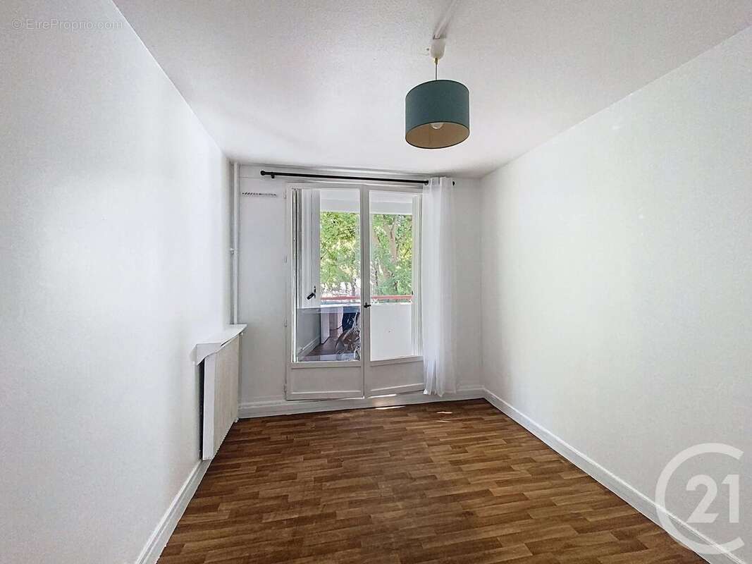 Appartement à GARGES-LES-GONESSE