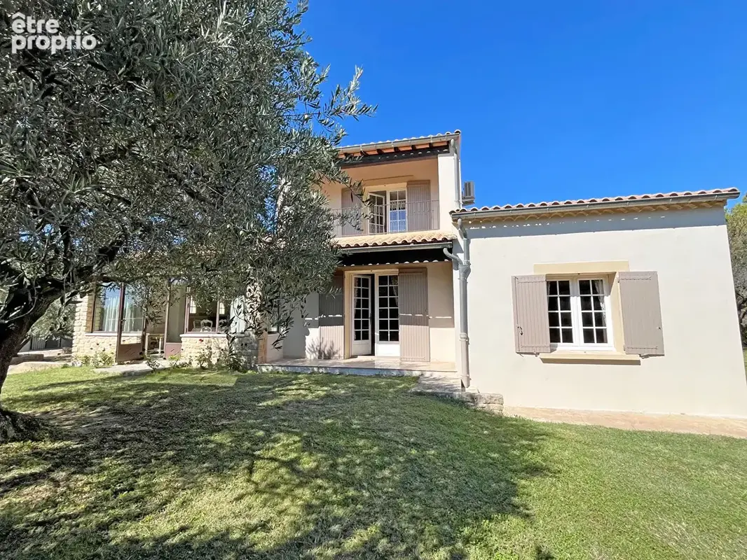Superbe villa provençale avec piscine et  garage sur grand terrain clos. - photo 5