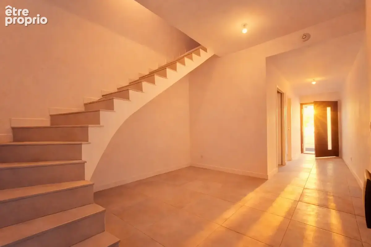 Maison de village t5 - 116 m2 - terrasse - jardin - garage - photo 11