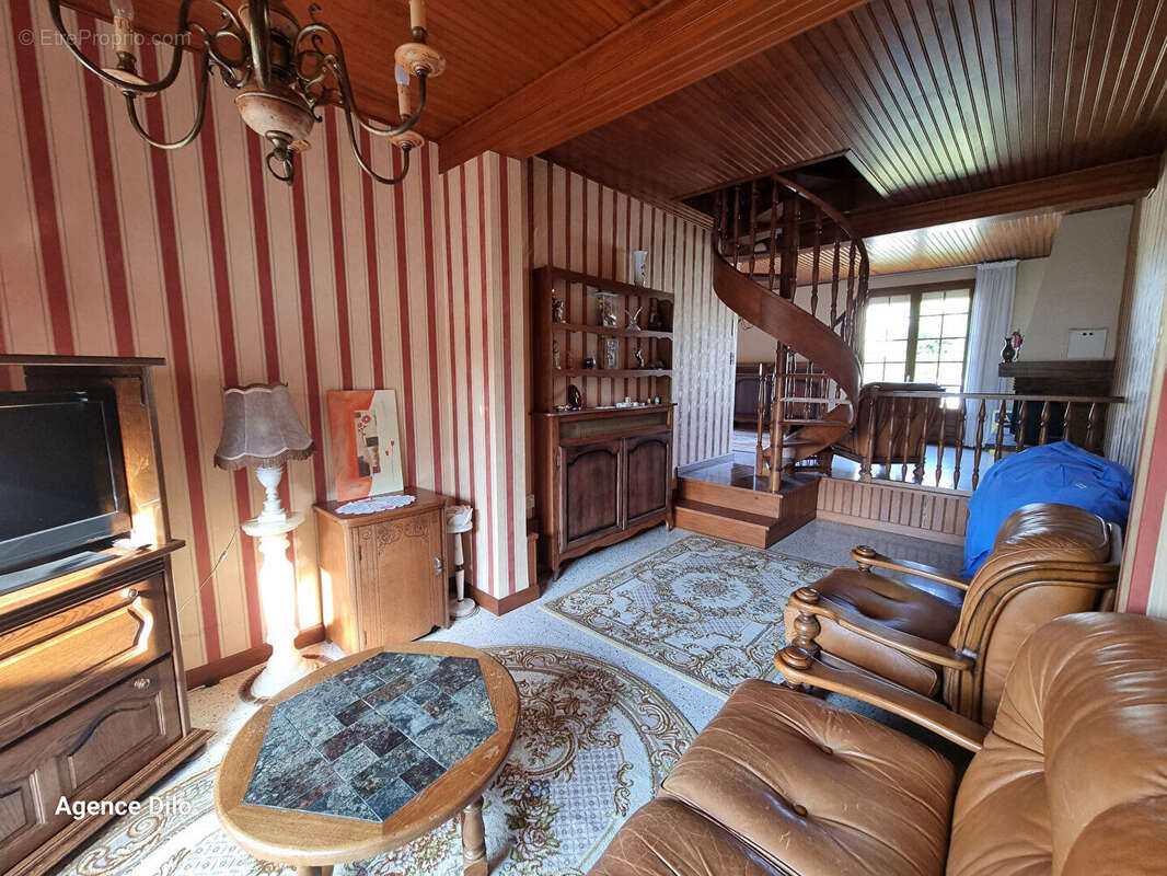 Maison à SAINT-FLORENTIN