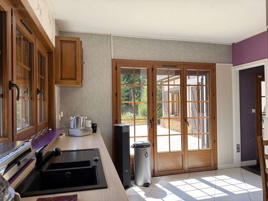 Maison 144 m² à La Barre-En-Ouche  - photo 7