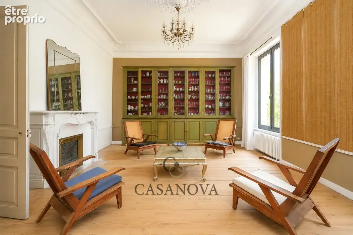Domaine de caractère du XVIIe siècle sur 6.5 hectares avec près de 3 000 m² bâtis - photo 18