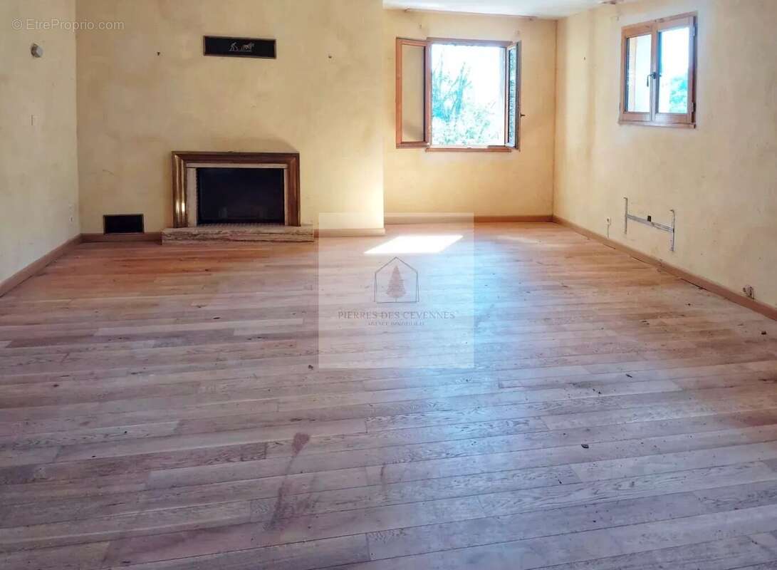 Maison à SOUDORGUES