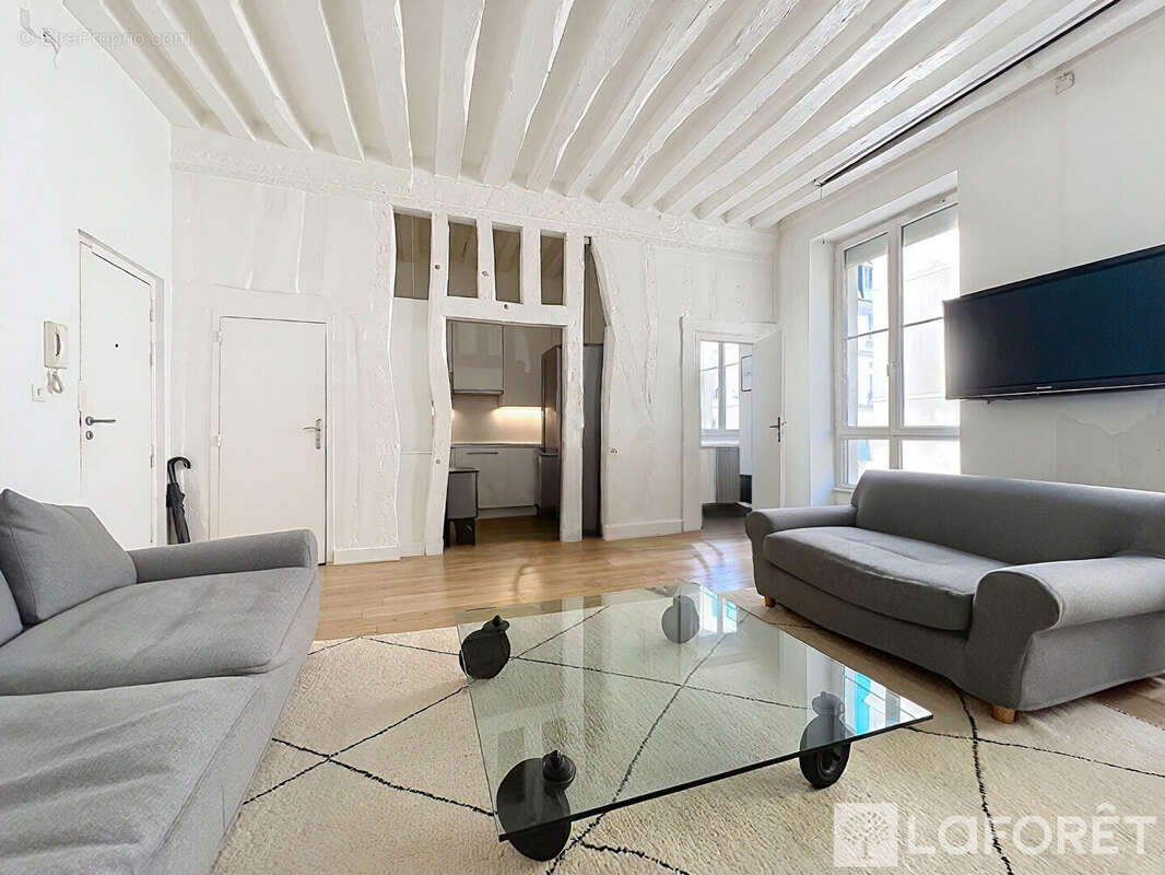 Appartement à PARIS-2E