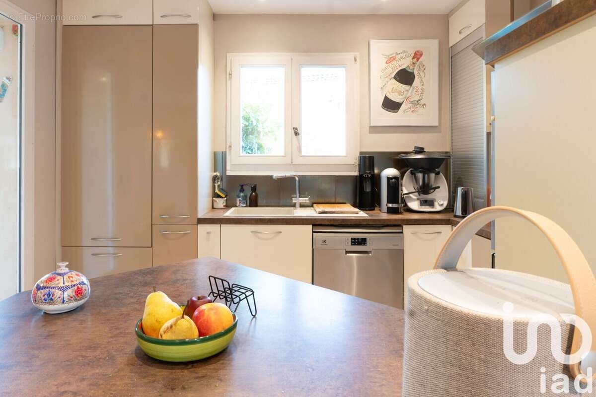 Photo 8 - Maison à LA ROQUETTE-SUR-SIAGNE