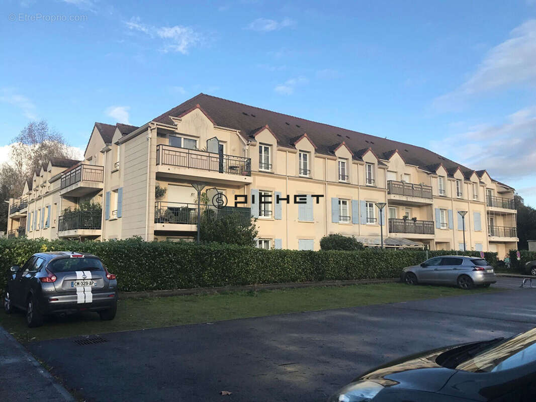 Appartement à DOURDAN