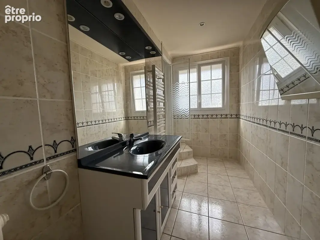 Maison 138m2 - 3 chambres ss sol complet - photo 18