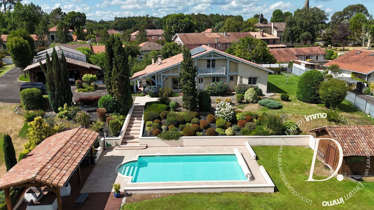Maison 170 m² à Herm  - photo 2