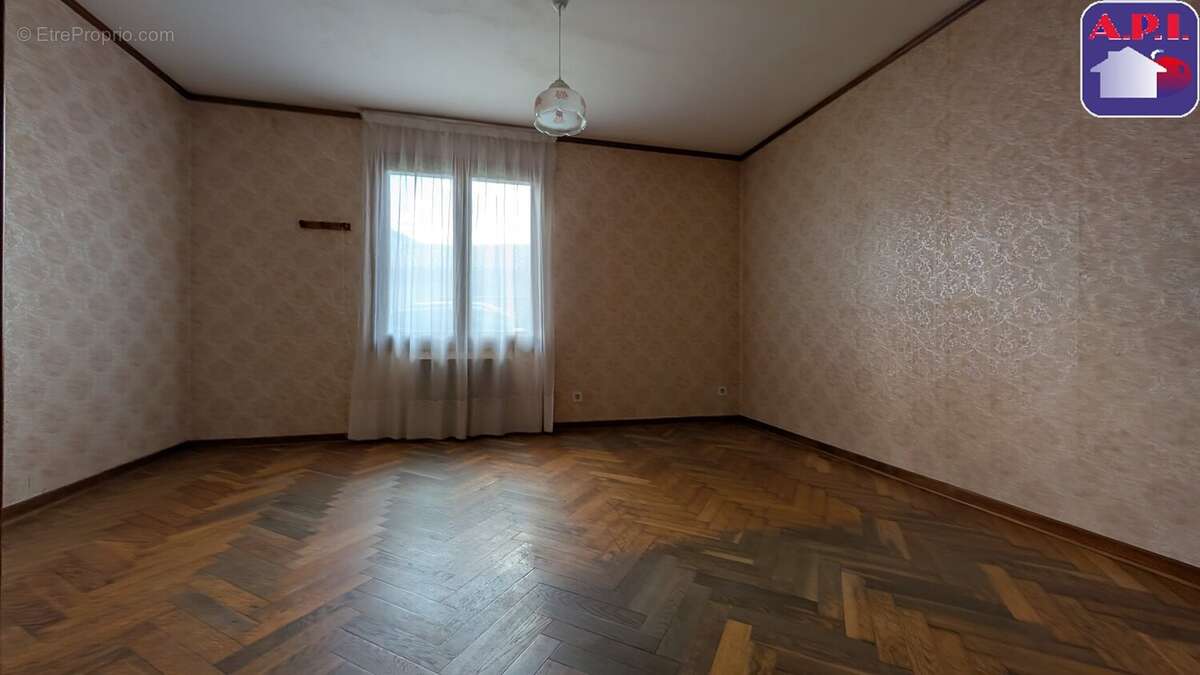 Maison à CASTANET-TOLOSAN