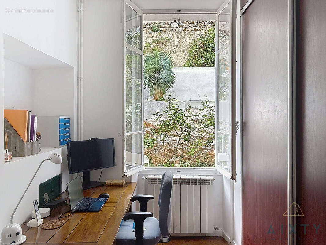 Maison à MARSEILLE-6E