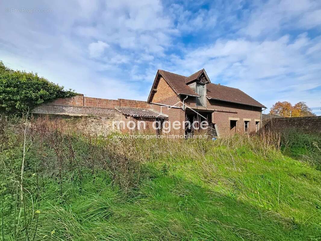 Appartement à SERQUEUX