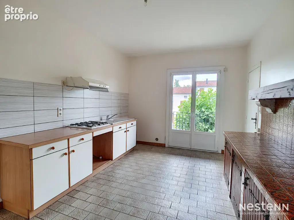 À Vendre - Maison d'architecte de 220 m² avec jardin et double garage à Condom - photo 3