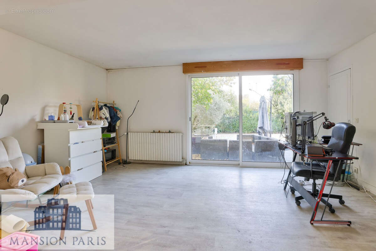 Maison à CHAMPIGNY-SUR-MARNE