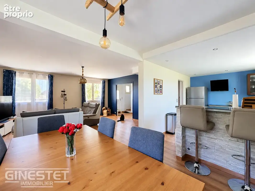 Villy le marechal - jolie maison t5 sur sous-sol avec piscine - photo 6