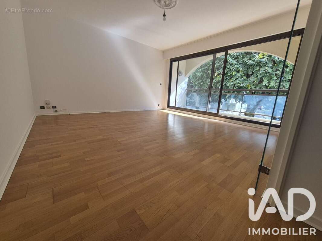 Appartement 89 m² à Pau  - photo 2