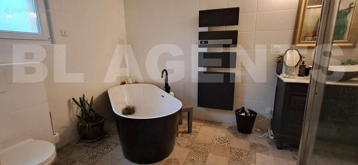 20250925_183519 - Maison à ISSANCOURT-ET-RUMEL