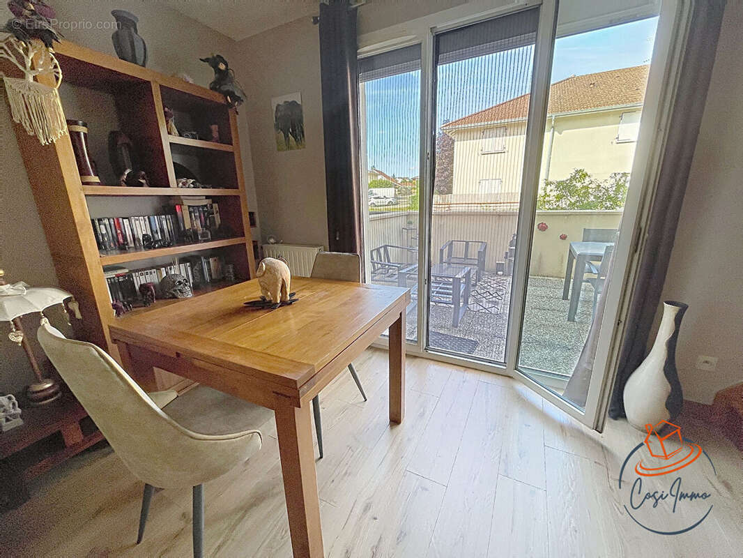 Maison T2 avec terrasse, garage et parking à Gex. - photo 6