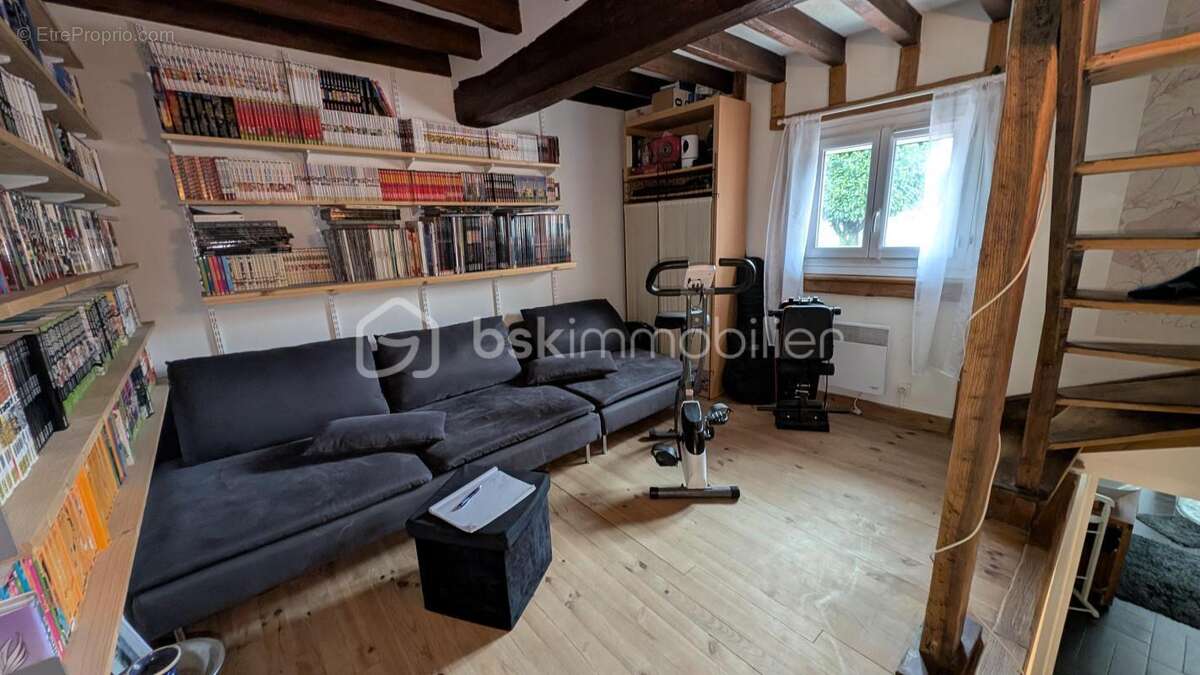 Maison à REBAIS