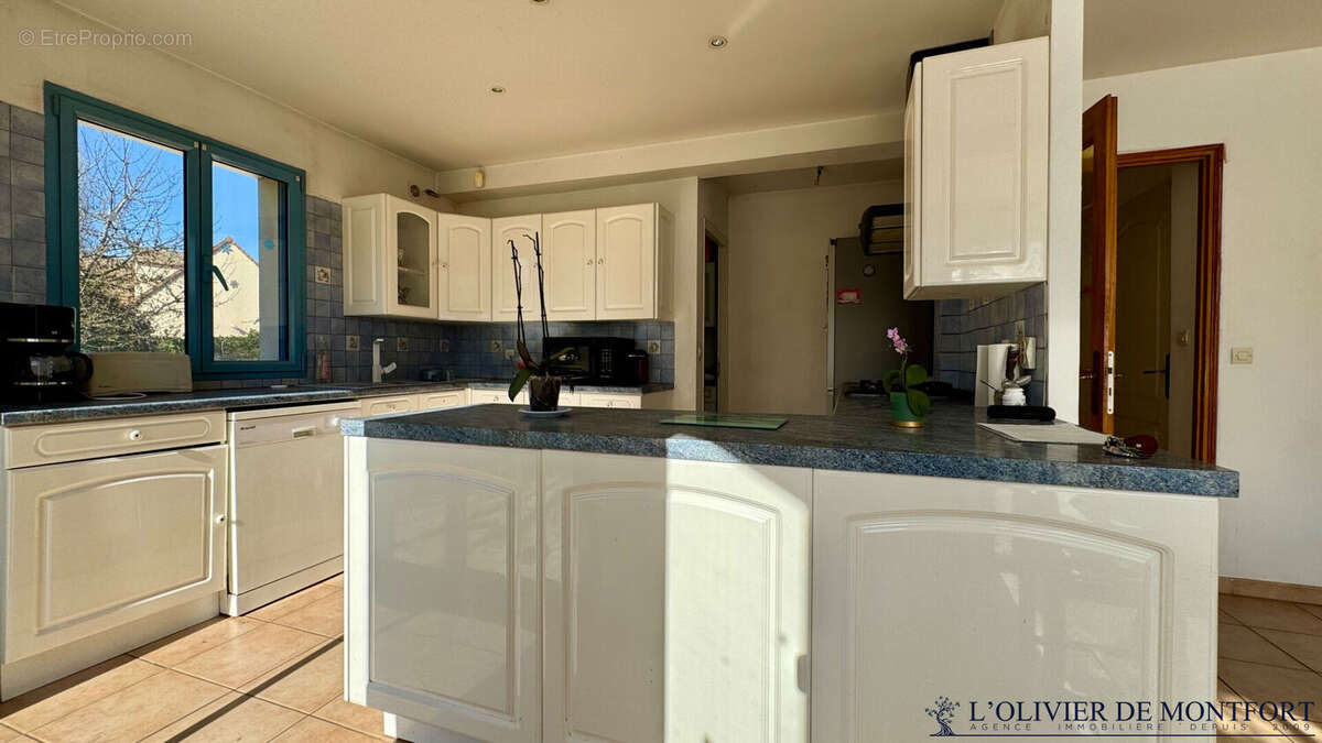 Maison à MONTFORT-L'AMAURY