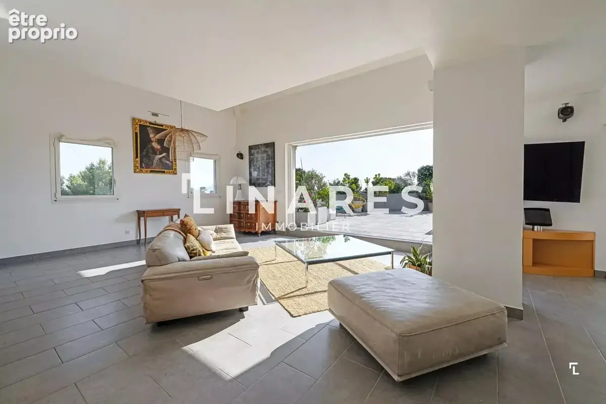 UNE VILLA SUR LE TOIT - Appartement duplex 145m2 - Terrasse ciel ouvert 100m2 - 13012 SAINT JULIEN - photo 5