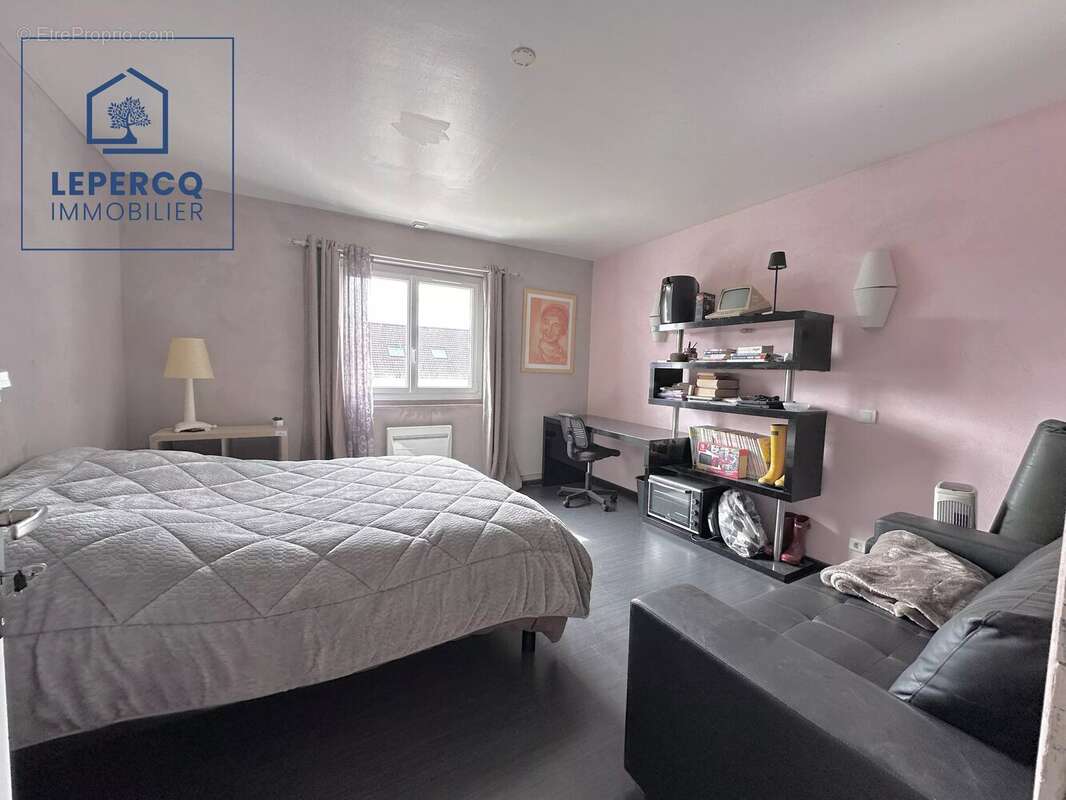 Maison à VILLERS-COTTERETS