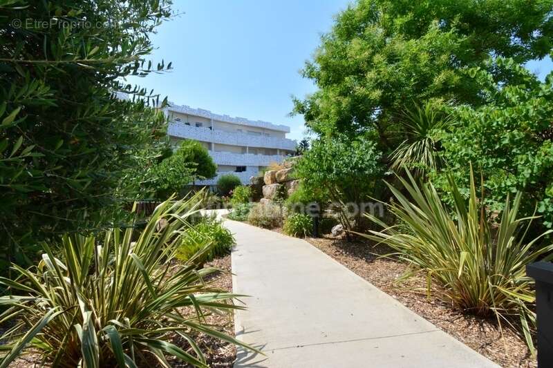 Appartement à LATTES