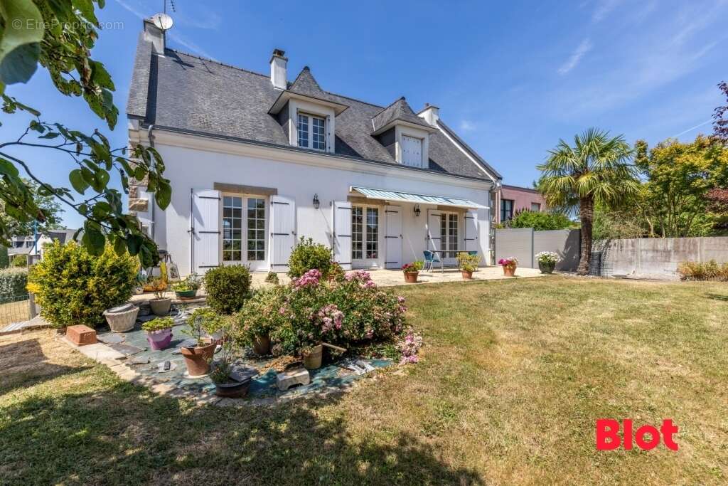 Maison à JANZE
