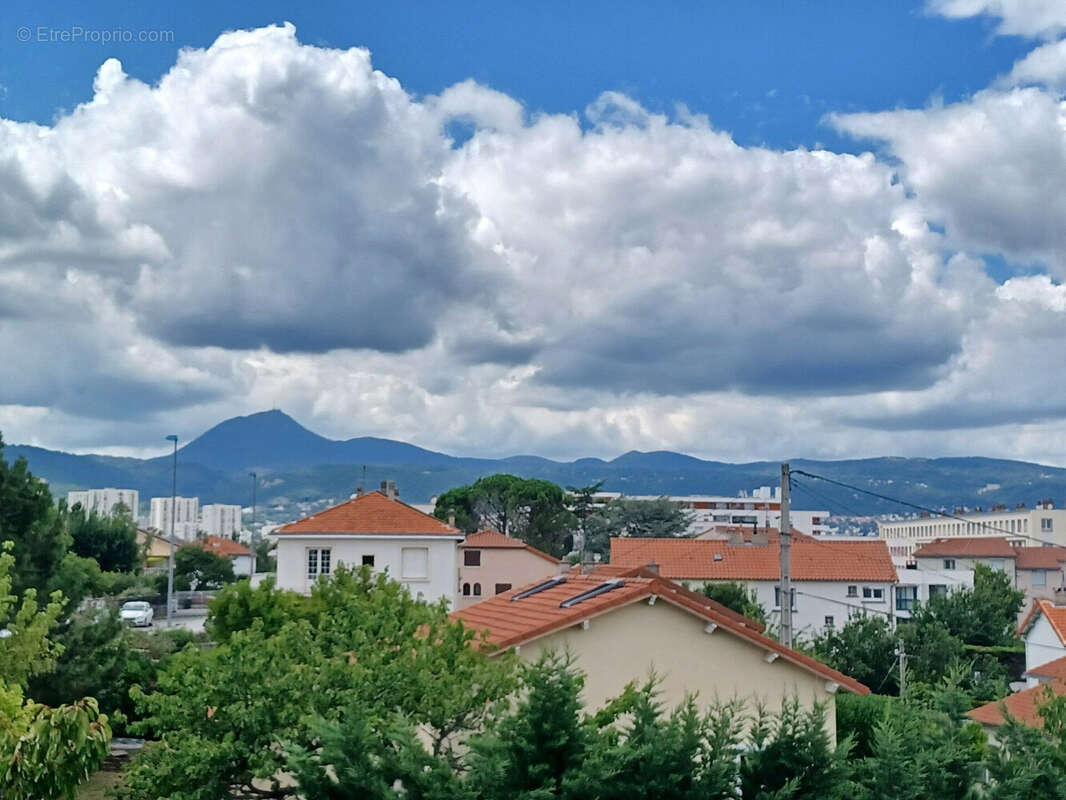 Maison à CLERMONT-FERRAND