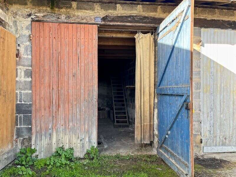 Parking à FLEURANCE