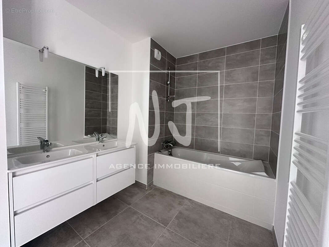 Appartement à SAINT-SYLVAIN-D&#039;ANJOU