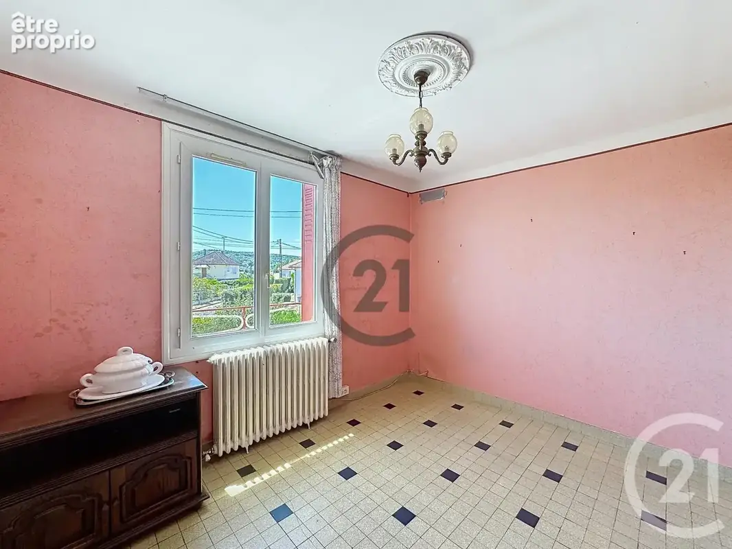 Maison 4 pièces 82 m² à vendre à Villeneuve-Sur-Yonne (89500) - photo 6